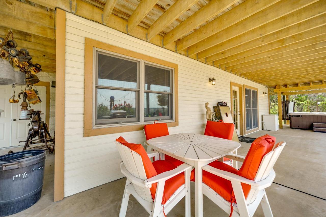 Fredericksburg Retreat With Private Hot Tub And Patio! Villa Luaran gambar