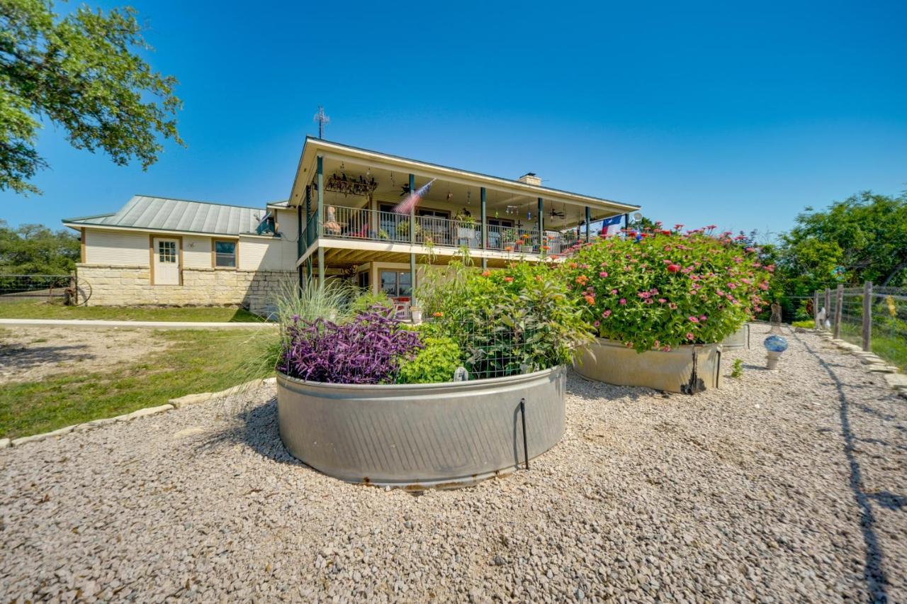 Fredericksburg Retreat With Private Hot Tub And Patio! Villa Luaran gambar